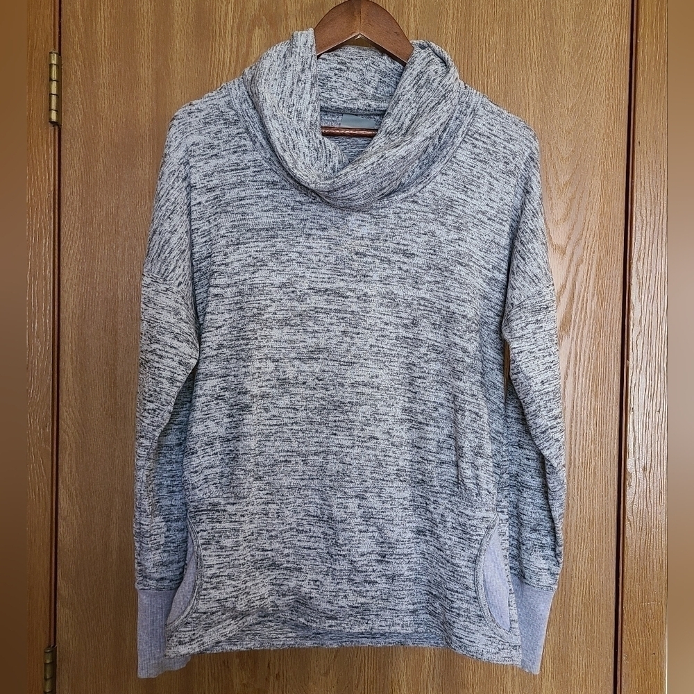 Athleta Batwing and Robin Sweater - Picture 8 of 8